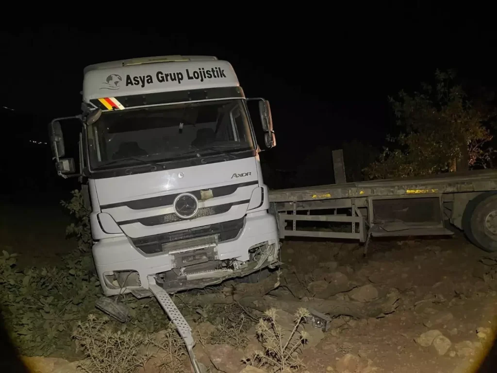 Şırnak’ta TIR Kazası: Sürücü Hayatını Kaybetti
