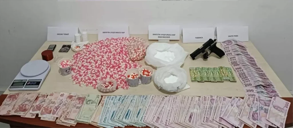 Uyuşturucu Hap Üretimi Operasyonu: 4 Tutuklama