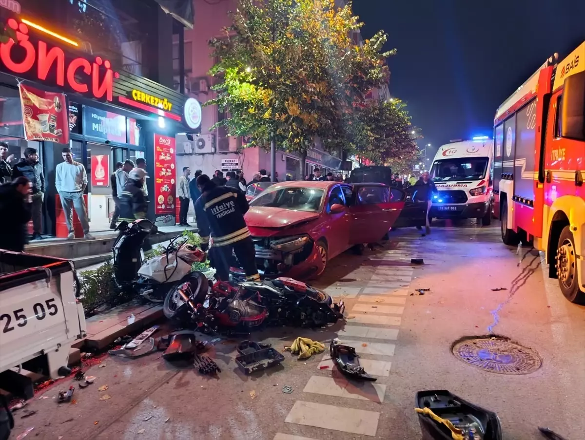 Tekirdağ’da Zincirleme Trafik Kazası: 3 Kişi Yaralandı