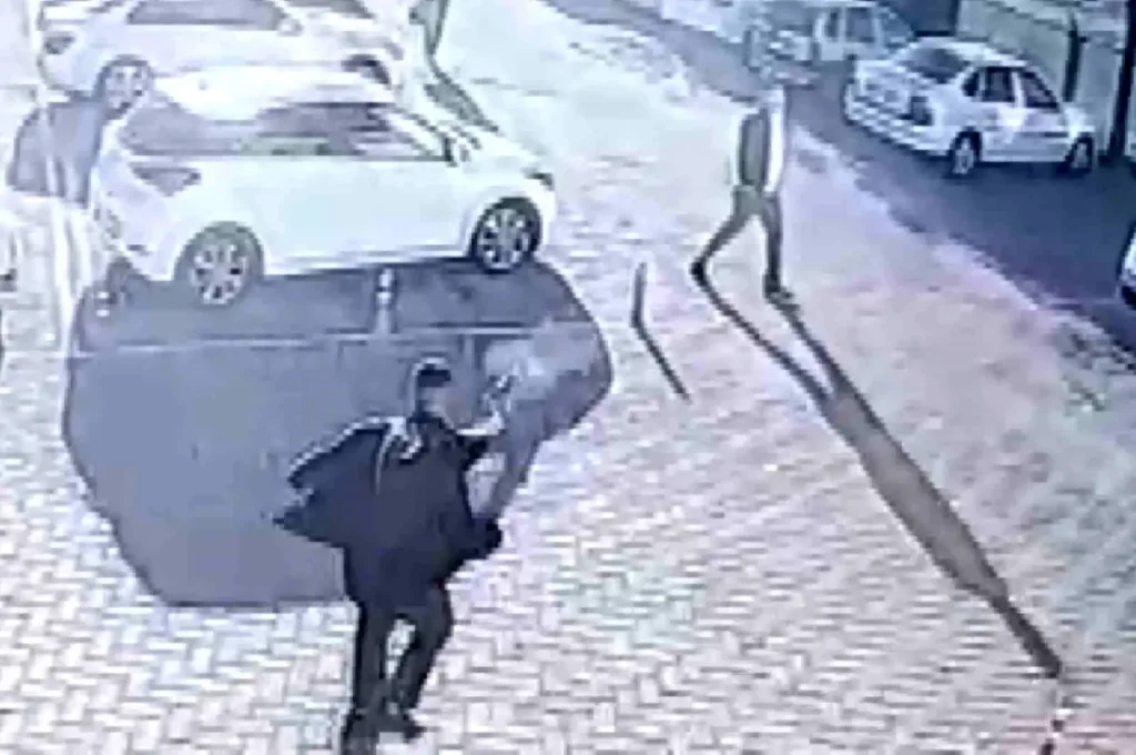 Otobüs Firması Sahibine Silahlı Saldırı: Tetikçi Yakalandı