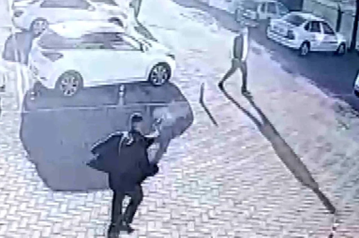 Otobüs Firması Sahibine Silahlı Saldırı: Tetikçi Yakalandı