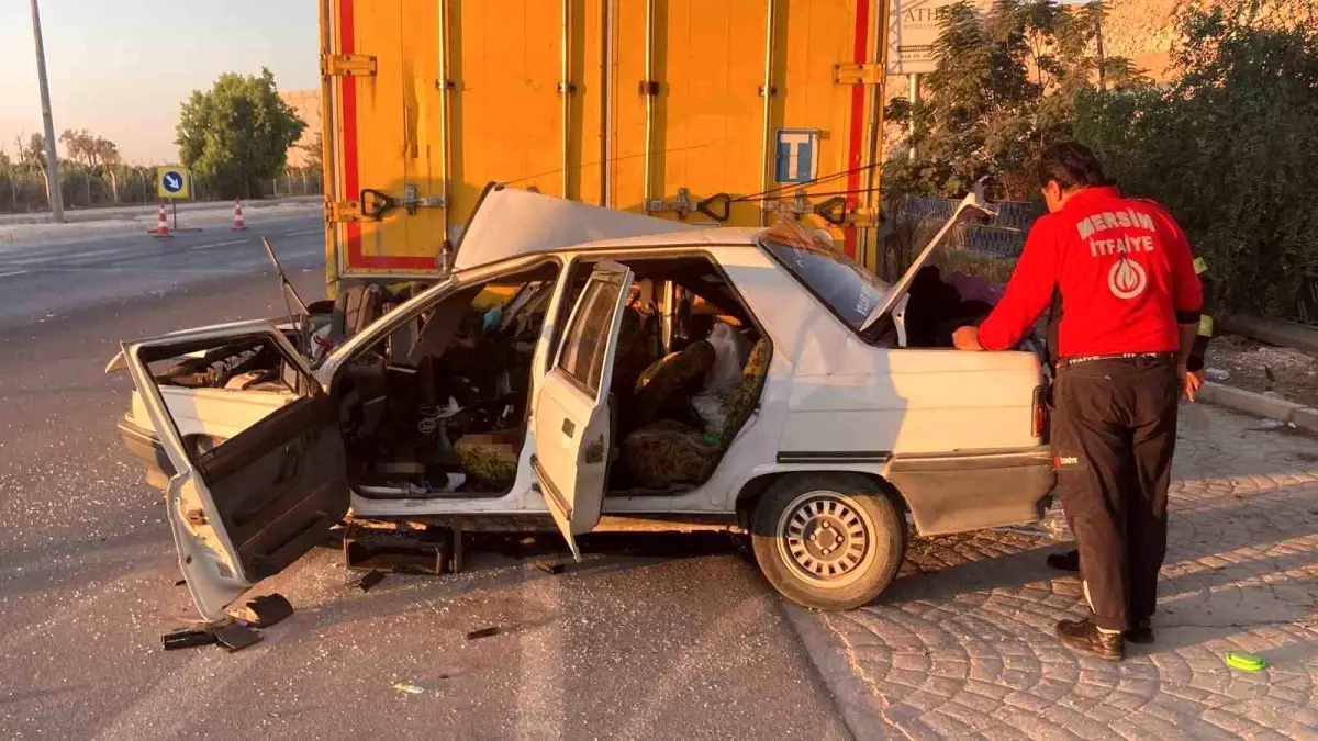 Mersin’de Tıra Çarpan Otomobil Sürücüsü Hayatını Kaybetti
