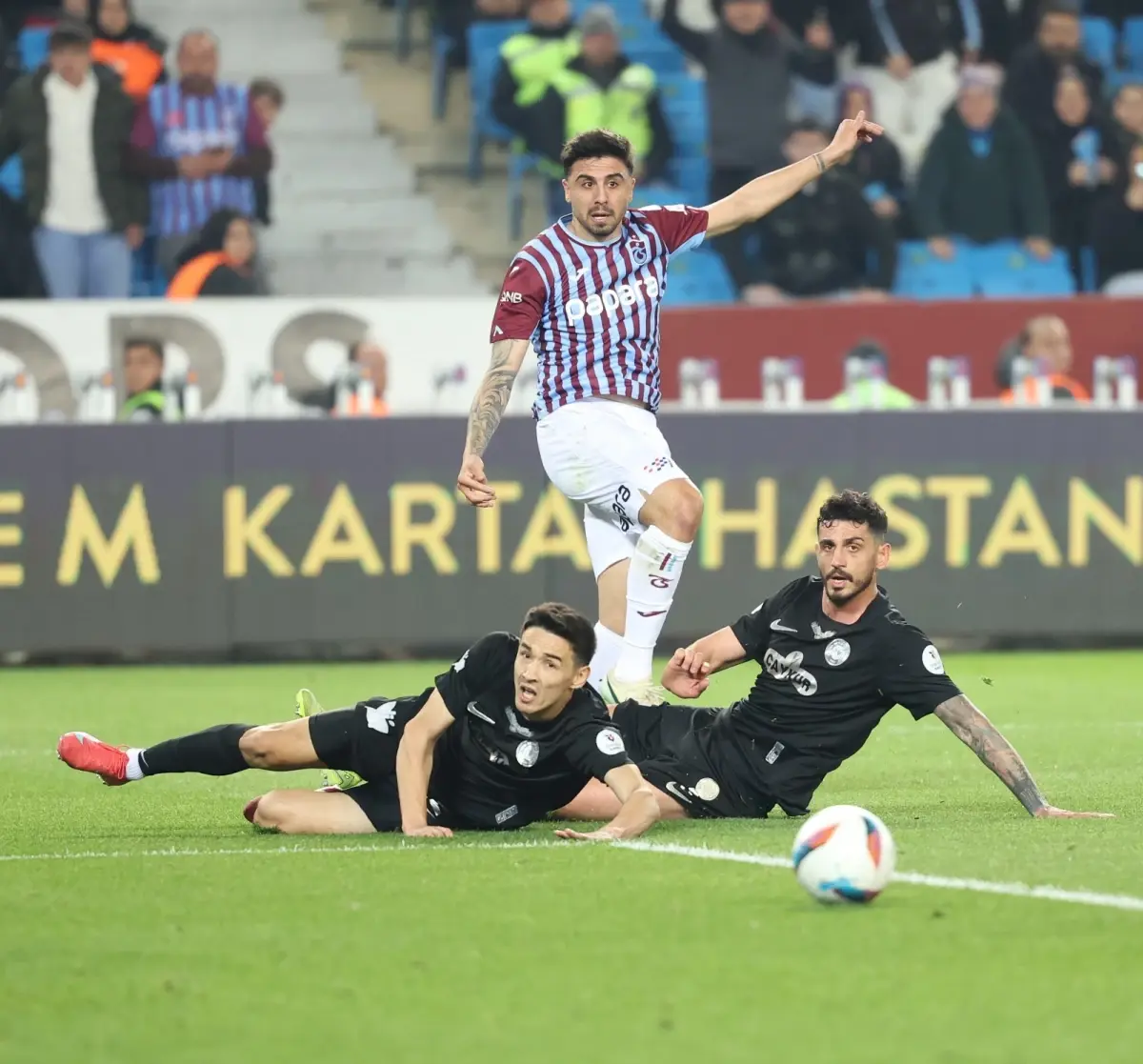Trabzonspor ve Çaykur Rizespor 47. Kez Karşı Karşıya