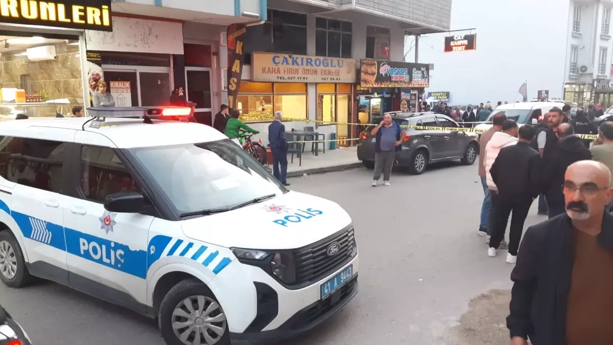 Trafikte Yol Verme Kavgası Silahlı Çatışmaya Dönüştü