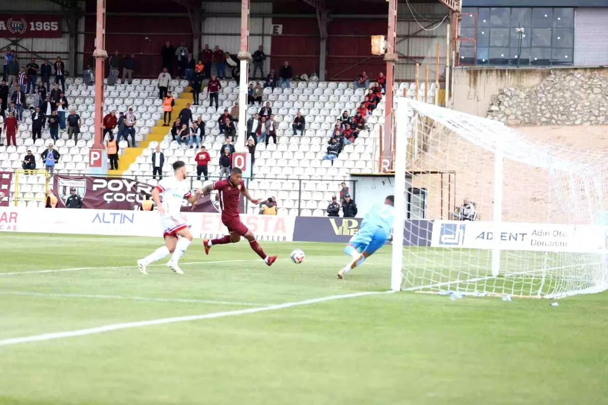 Bandırmaspor Ümraniyespor’u 2-1 Yendi