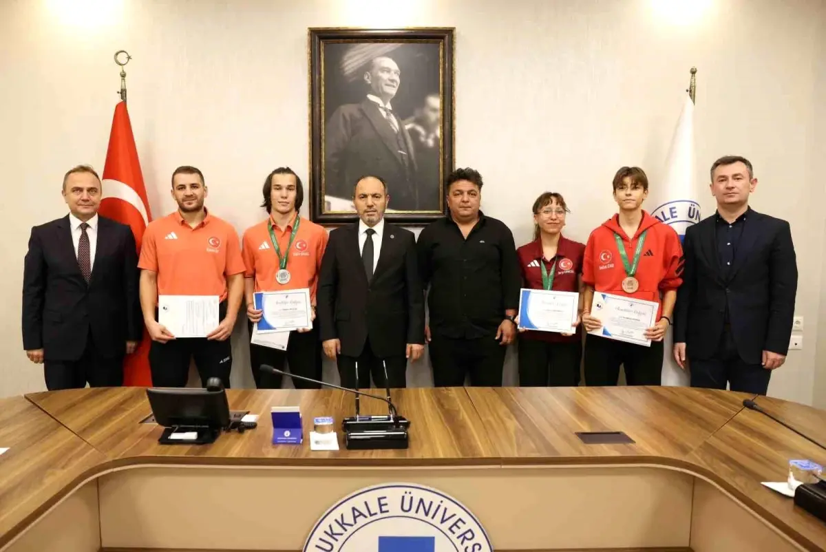 Üniversiteli Sporcular Avrupa Oyunlarından 3 Madalyayla Döndü