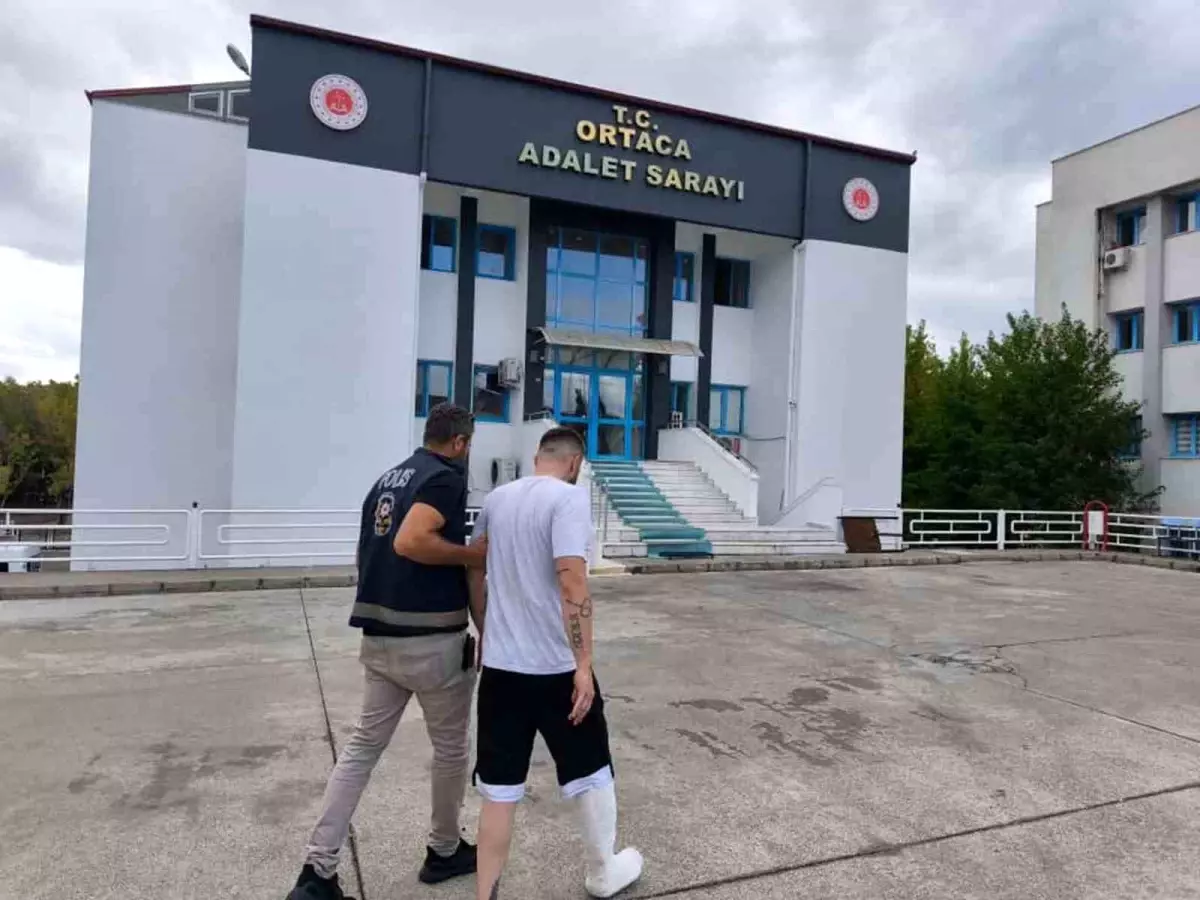 Uyuşturucu Operasyonlarında 12 Kişi Tutuklandı