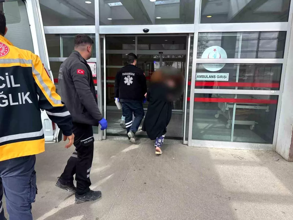 Sıcak Su Dökülen 7 Aylık Bebek Hastanelik Oldu