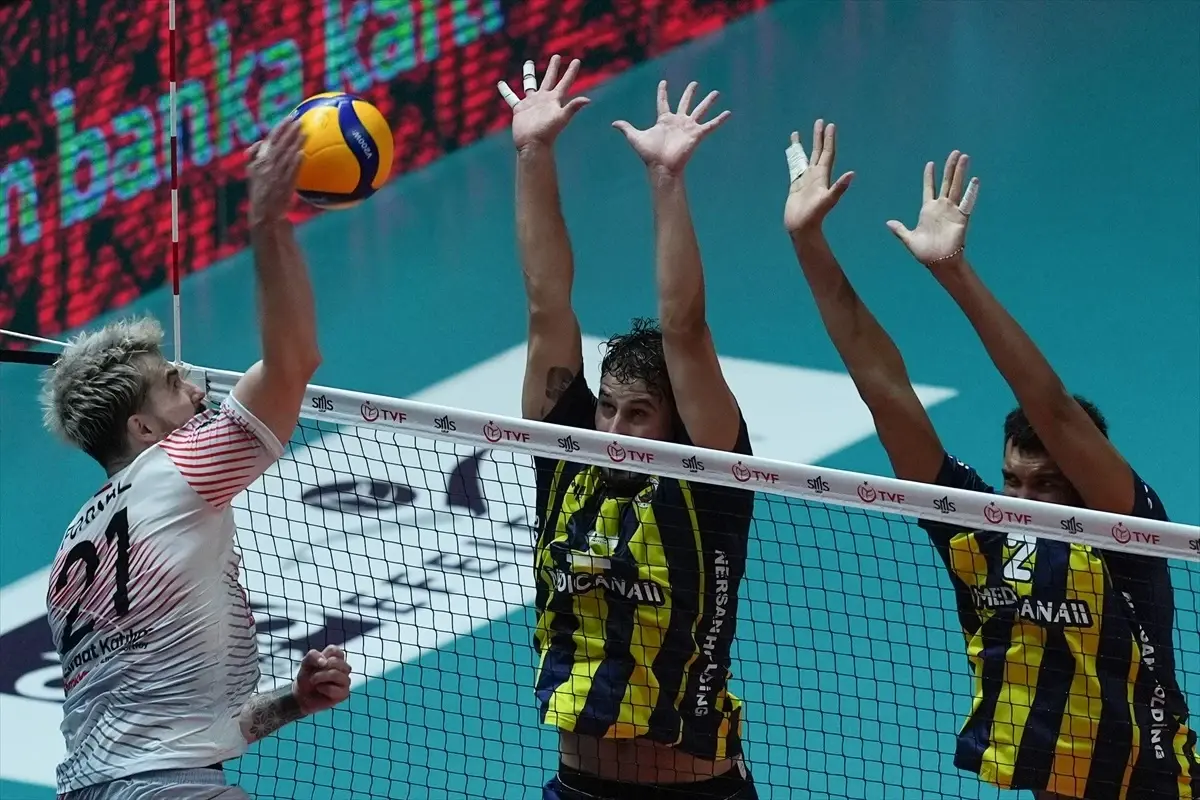 Ziraat Bankkart, Fenerbahçe Medicana’yı 3-0 Yendi