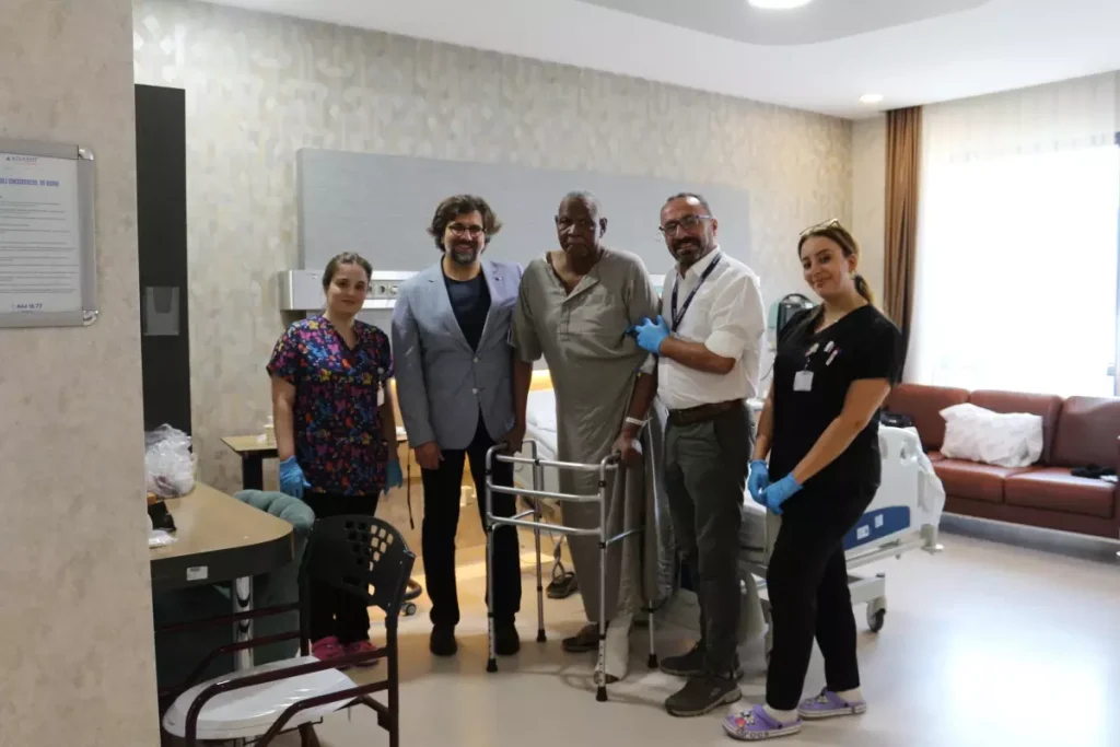 Nijeryalı Hastaya Türkiye’de Başarılı Ameliyat