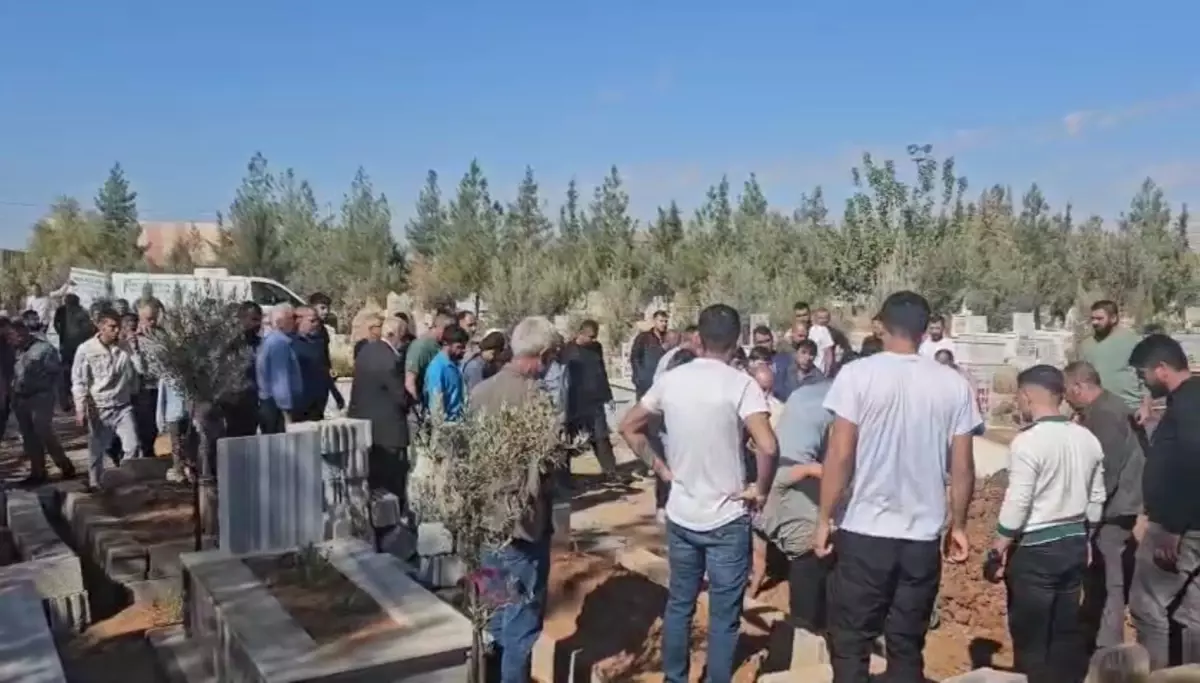 “Kızıltepe’de Yangın: İki Kuzen Toprakla Örtüldü”