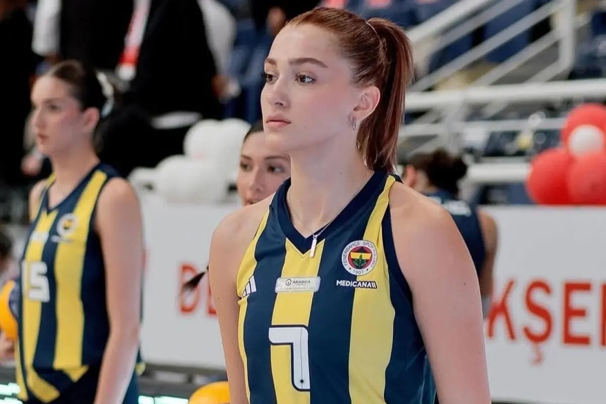 Voleybolun Yeni Yıldızı: İrem Güneş Fenerbahçe’de