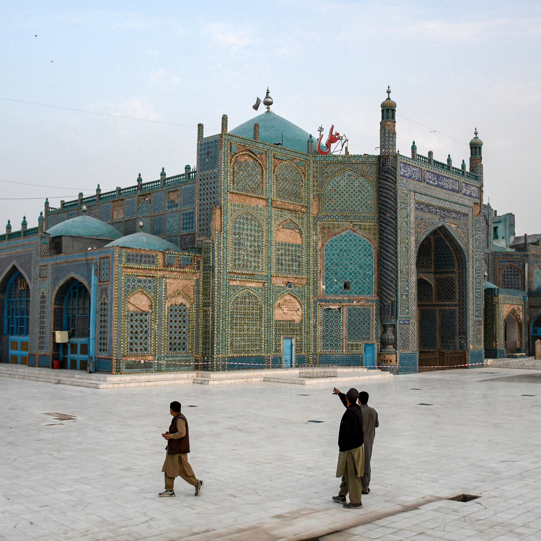 Scars in the Blue Mosque Reveal Afghanistan’s Rifts