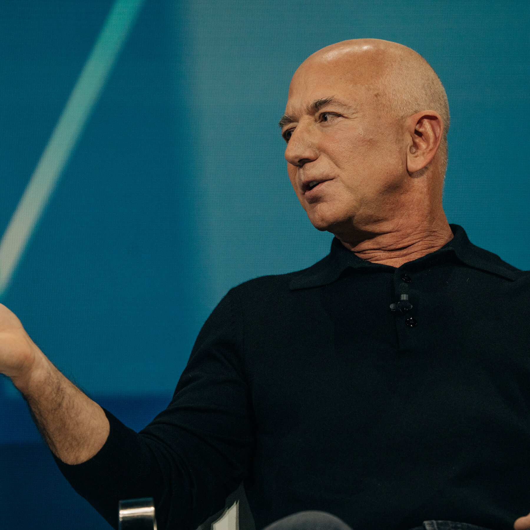 Jeff Bezos Launches New AI Venture as Co‑Chief Executive