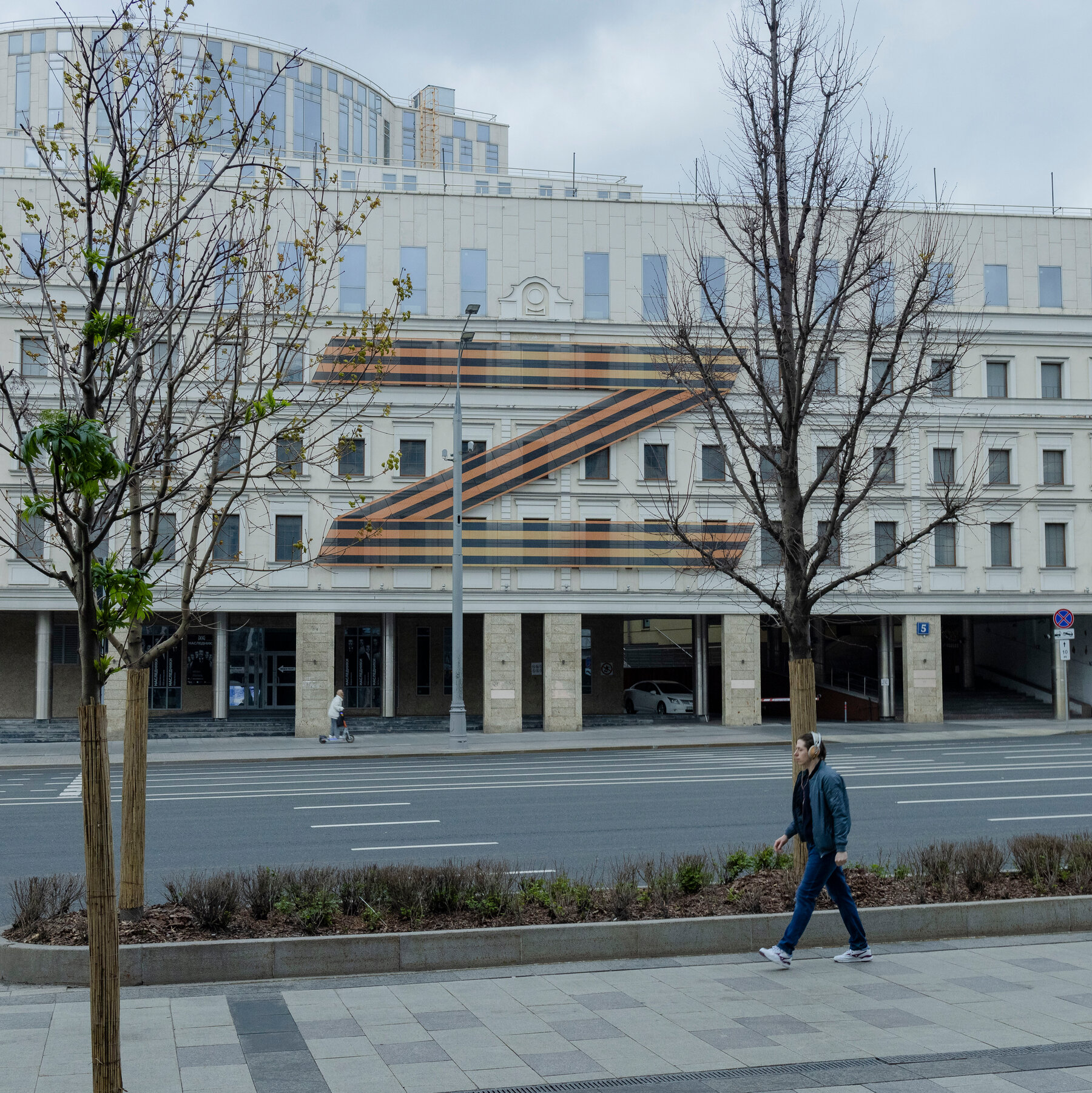 They Can’t Criticize Putin. So They Focus on Recycling or Clean Air.