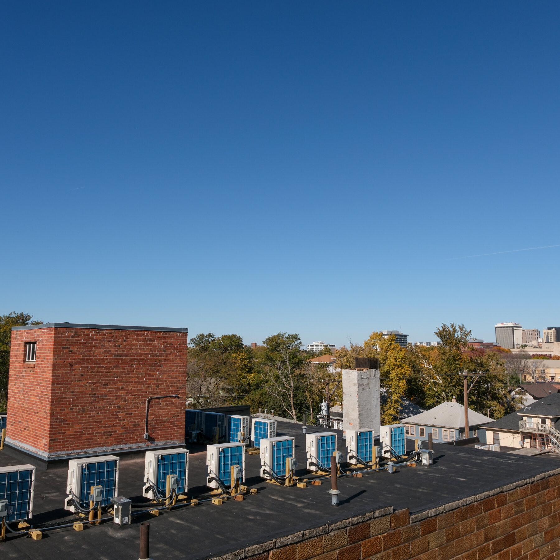 Nebraska Initiative Offers Affordable Building Makeovers Without Displacing Residents