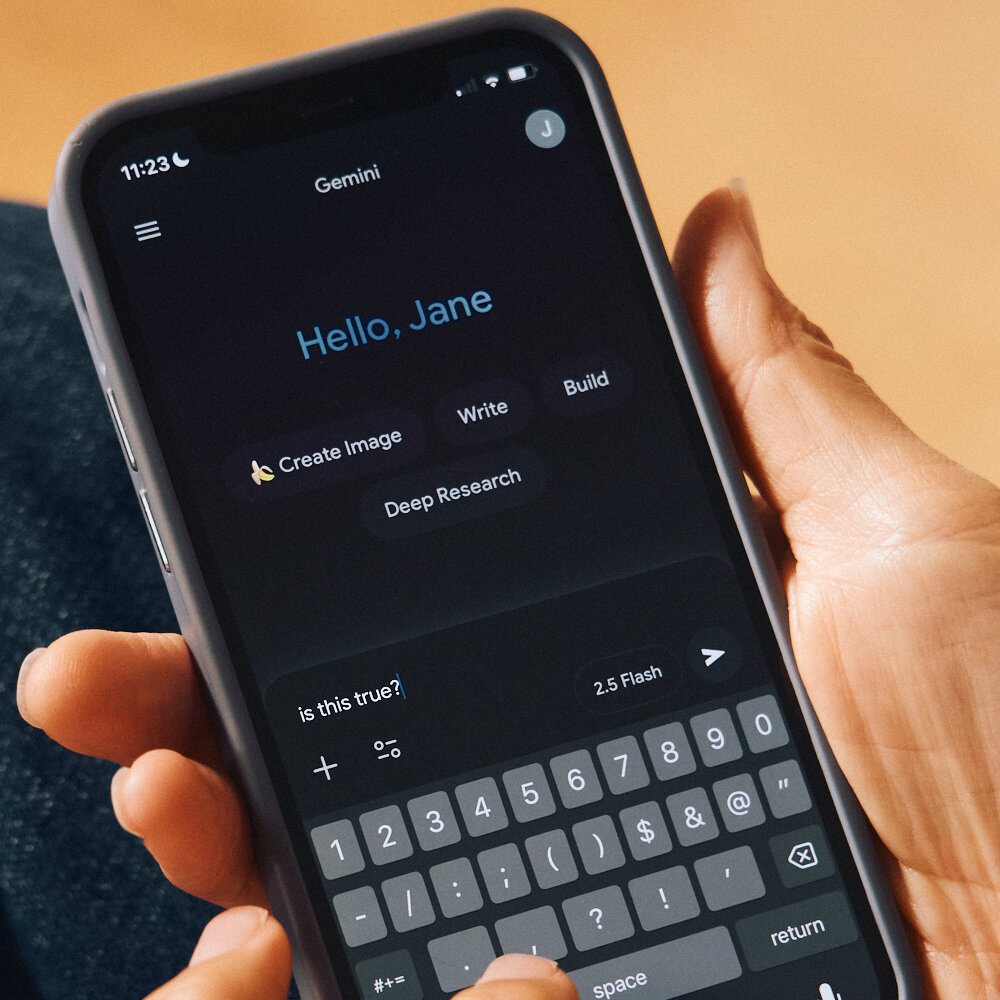 Google Unveils Gemini 3, Boosting Coding and Search Capabilities