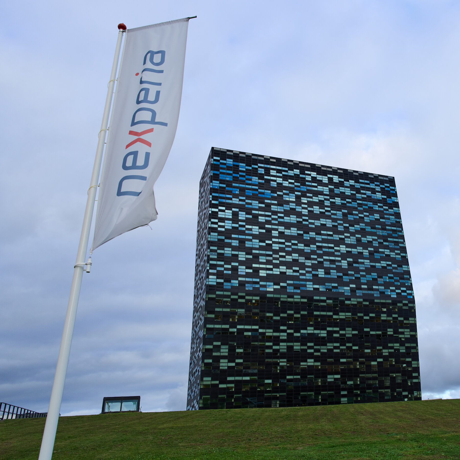 Netherlands Returns Control of Chipmaker Nexperia to Its Owners