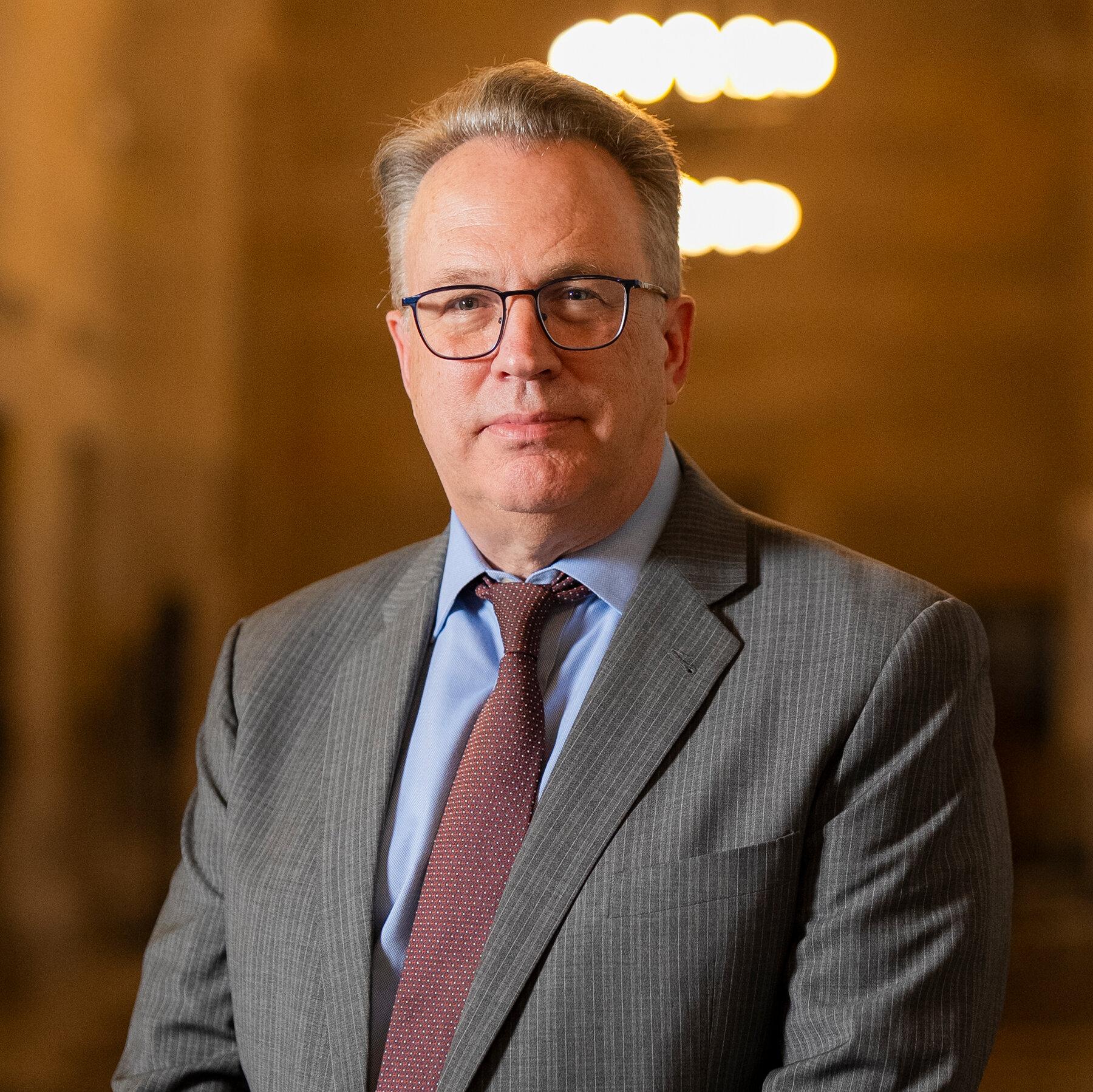 Top Fed Official Increases Likelihood of a December Rate Cut