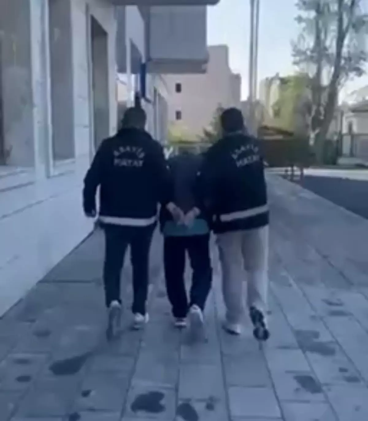 Firari Hükümlü İstanbul’da Yakalandı