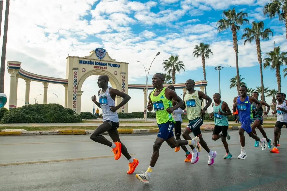 7. Uluslararası Mersin Maratonu 30 Ülkeden Sporcu Katılımıyla 14 Aralık’ta Koşulacak