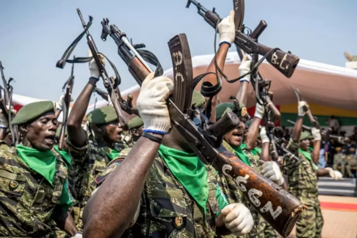 Gine-Bissau’da Seçim Öncesi Silahlı Çatışma: Darbe İddiaları ve Politik Kriz