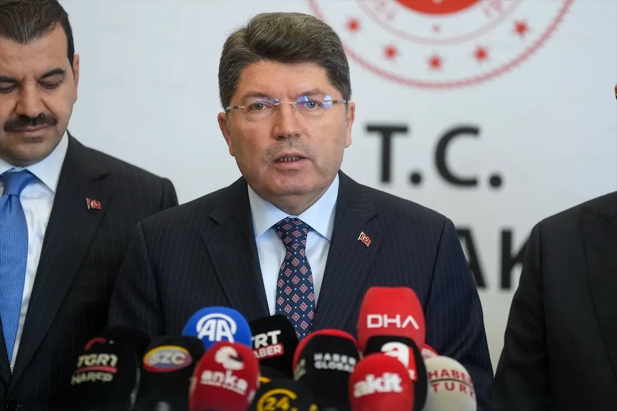 Adalet Bakanı Yılmaz Tunç Basın Mensuplarının Sorularını Cevapladı: 11. Yargı Paketi ve Diğer Kritik Konular