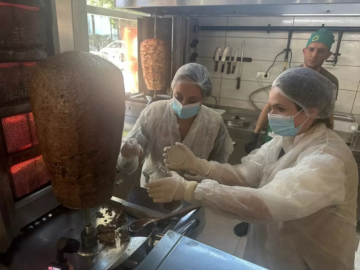 Adana’da Gıda Denetimleri Artıyor: 29.780 İşletme Tarama Altında!