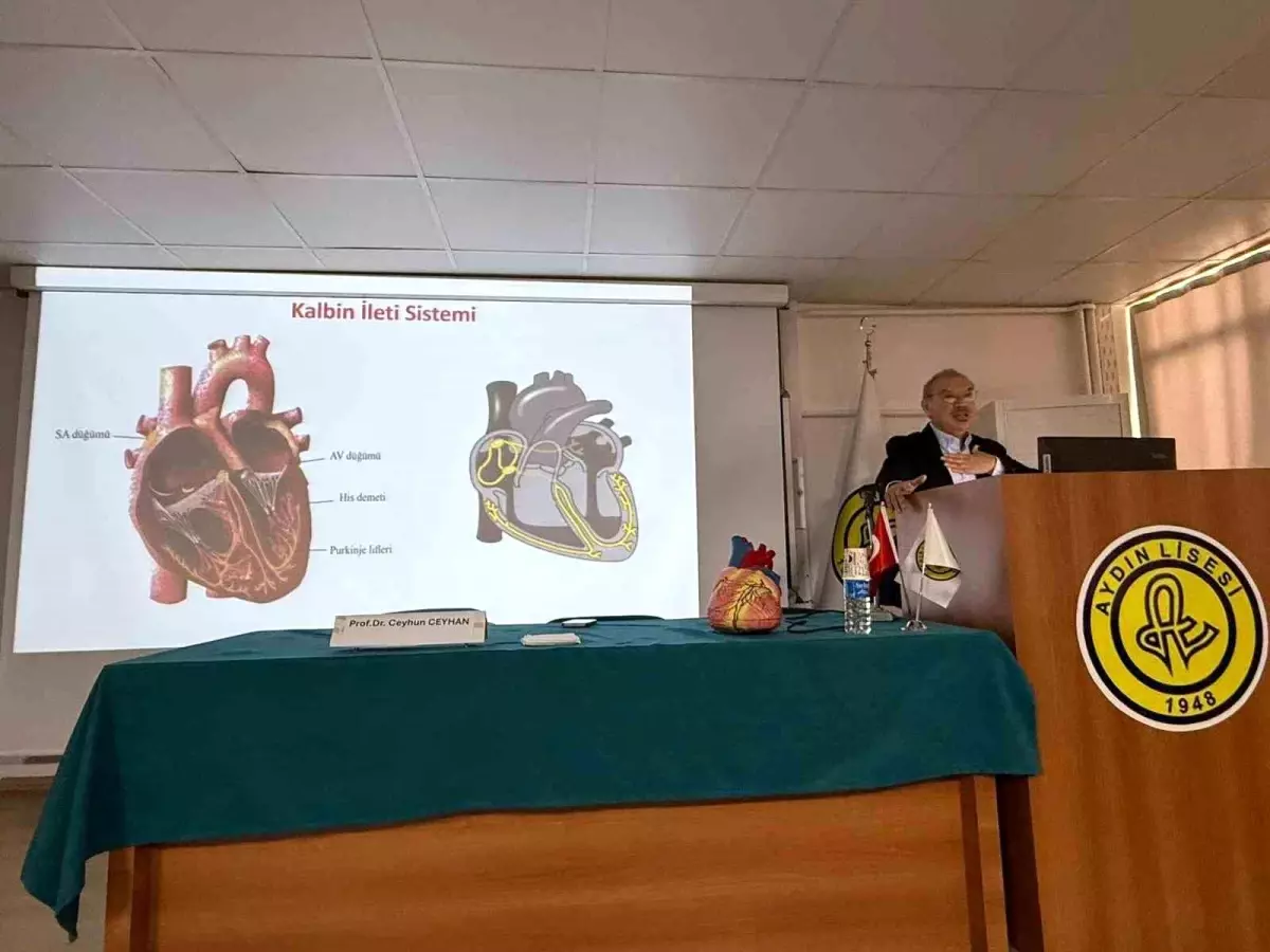 Prof. Dr. Ceyhun Ceyhan Aydın Lisesi’nde Öğrencileri Tıbbın Geleceğine Hazırlıyor