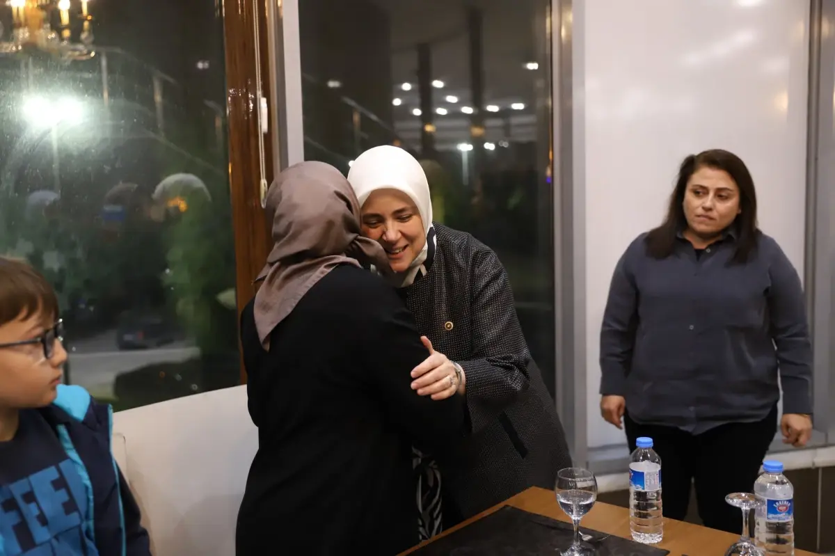 Ercan, Malatya’da Öğretmenlerle Buluştu