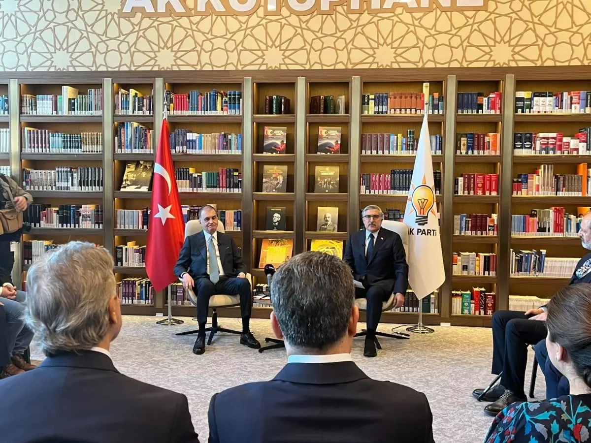 AK Parti Sözcüsü Ömer Çelik: “Siyaset İdeolojik Kalıplara Saplanmamalı”