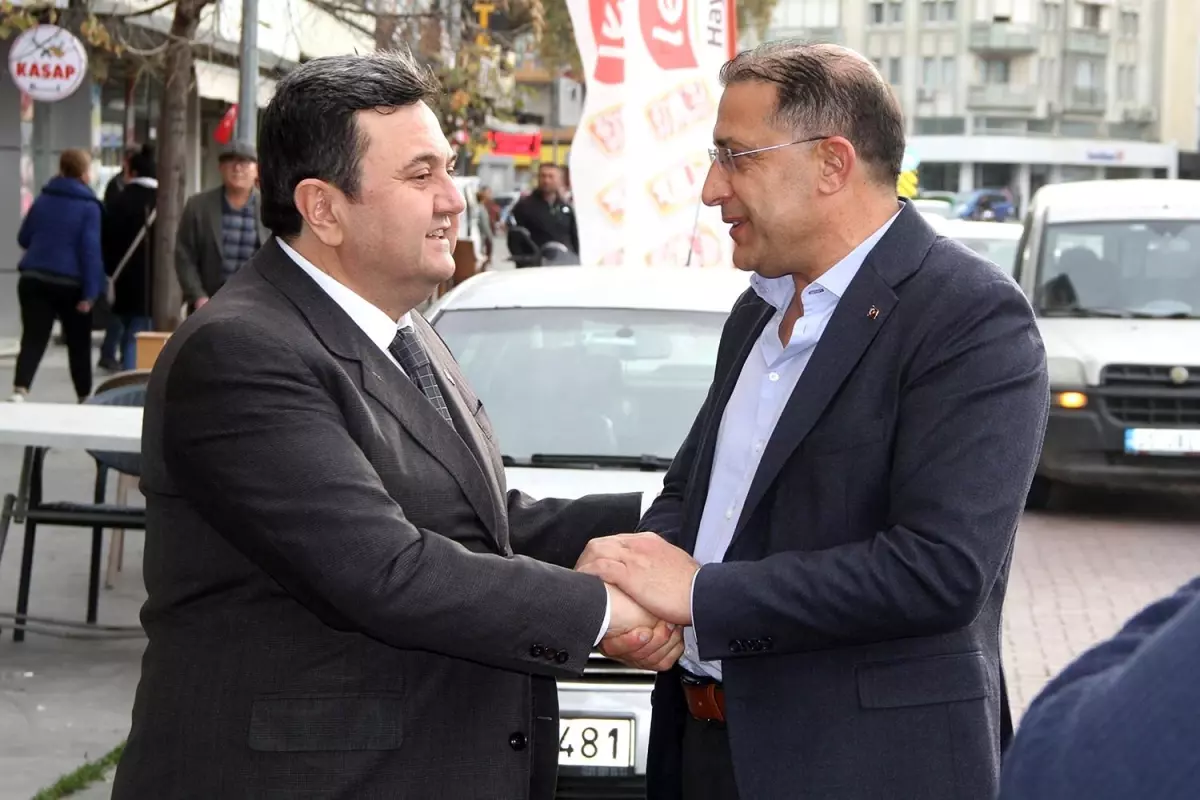 AK Partili İlçe Başkanları Kula’da Bir Araya Geldi