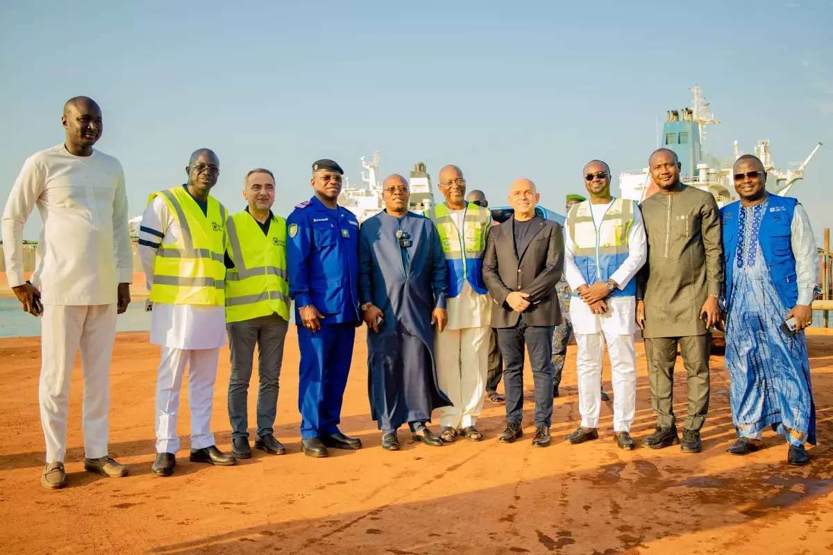 Alport Konakri’de Yük ve Gemi Trafiği İyileştiriliyor