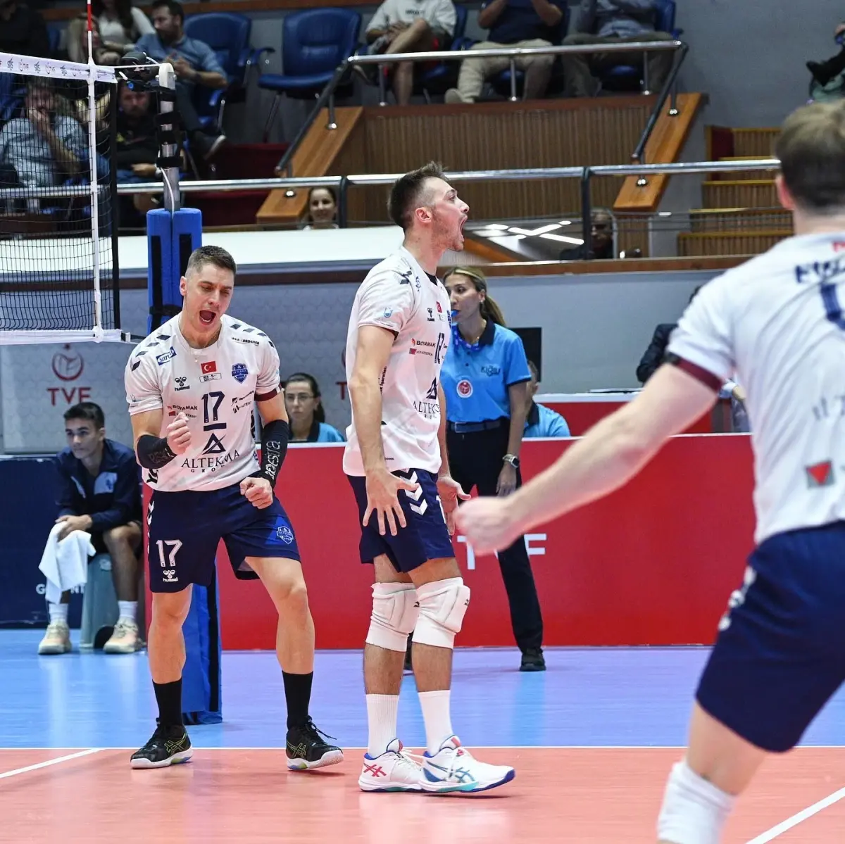 Altekma, Halkbank’ı Ağırlıyor