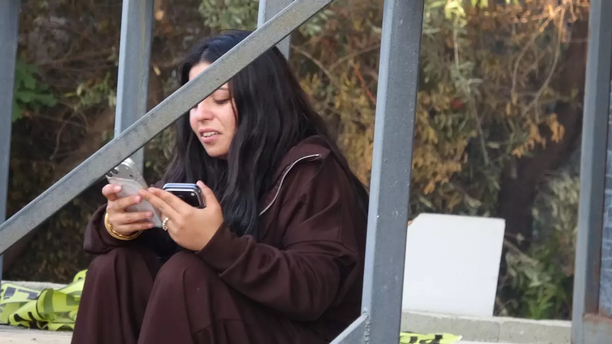 Aksu’daki Depo Yangını Kontrol Altında