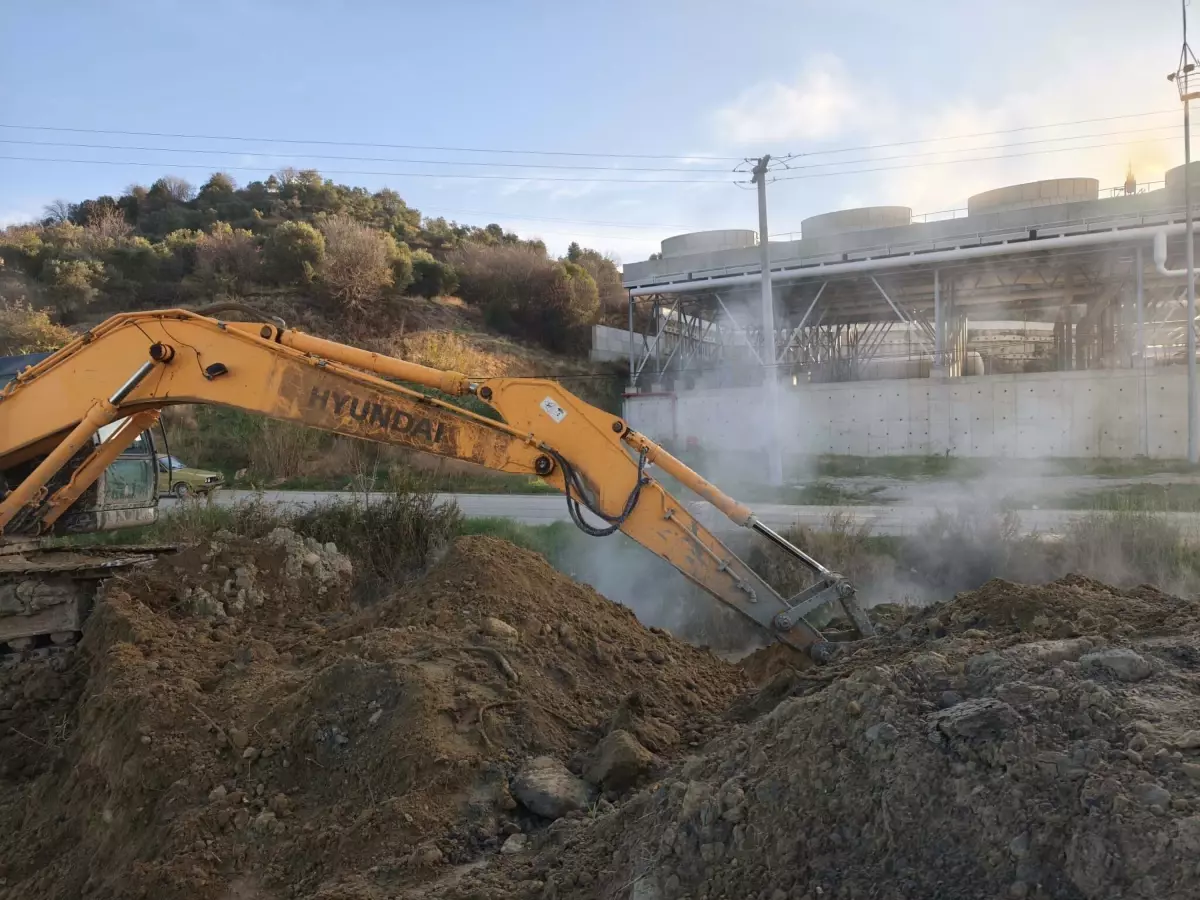 Germencik’te Jeotermal Sıcak Su Borusunda Şok Patlama!
