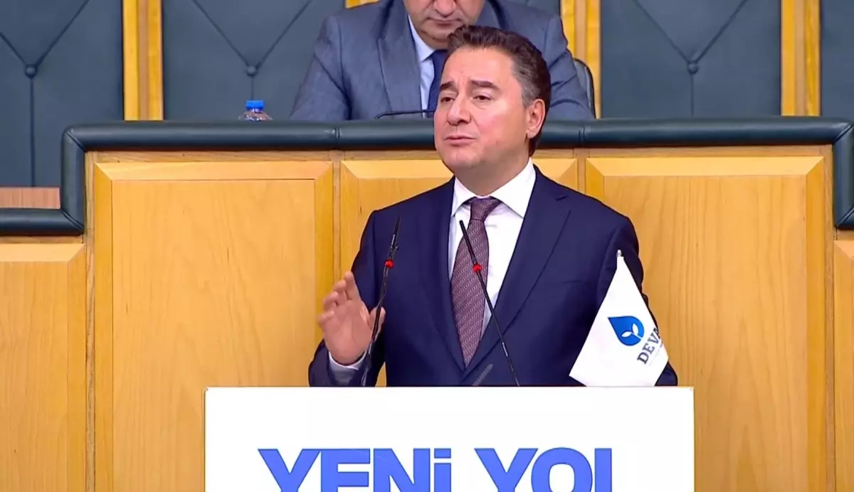 Babacan: Öcalan’ın Mesajları Komisyona Aktarılmalı, İmralı Ziyareti Süreci Açıklığa Kavuşturulmalı