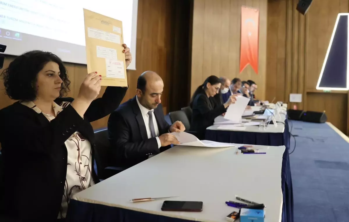 YEKA 2025 Yarışmaları Yıl Bitmeden Başlıyor: 8 Şehirde 38 Başvuru!