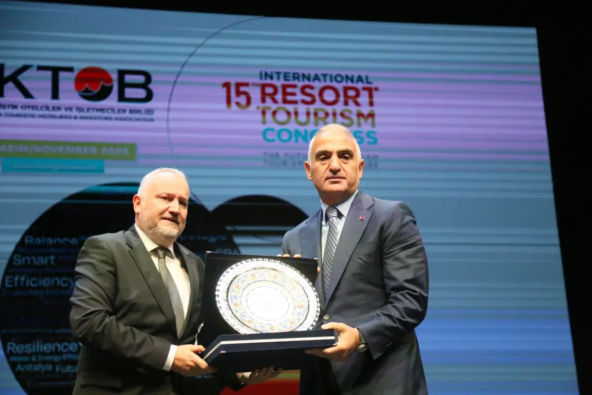 Turizmde Yeni Stratejiler ve Destekler: 2026’da 800 Arkeolojik Çalışma ve 10 % Uçak İndirimi