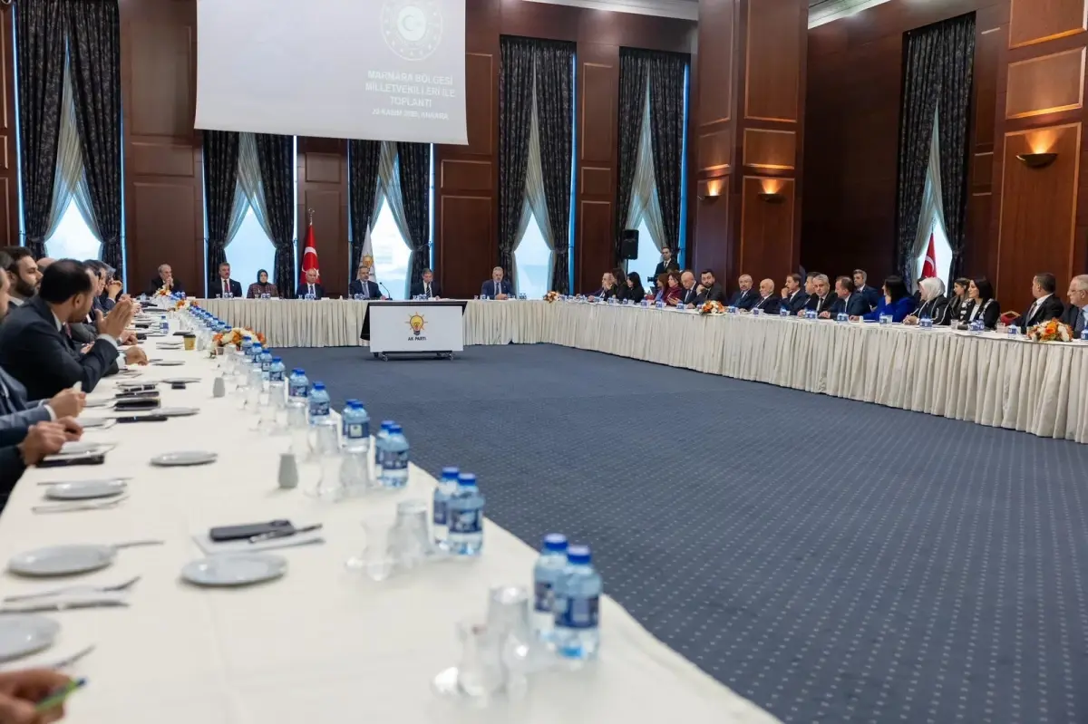 Hakan Fidan, Marmara Bölge Milletvekilleriyle Önemli İstişare Toplantısı Gerçekleştirdi