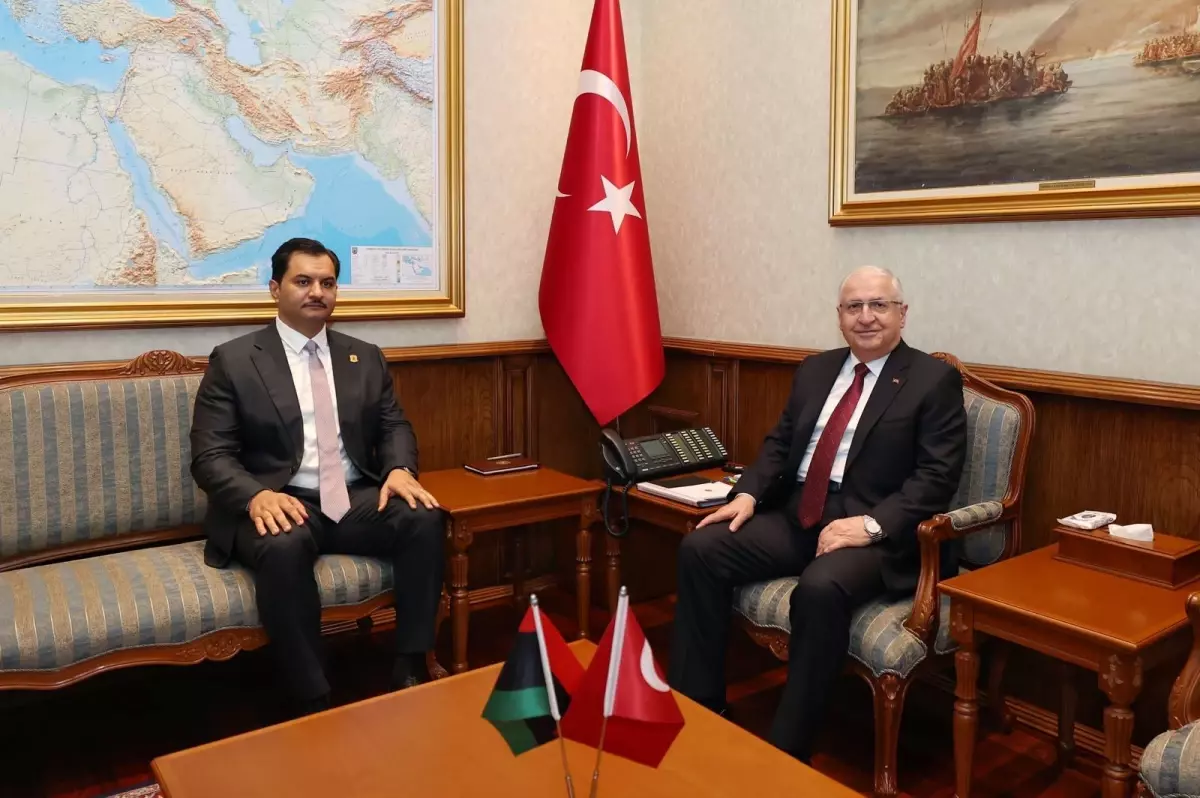 Güler, Hafter’i Kabul Etti