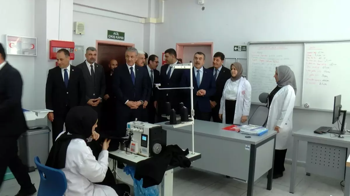 Tekin: Eğitimsizlikle İlişkimizi Kesiyoruz – Mesleki Eğitimde Sıkı Denetim ve Yeni Atölyeler