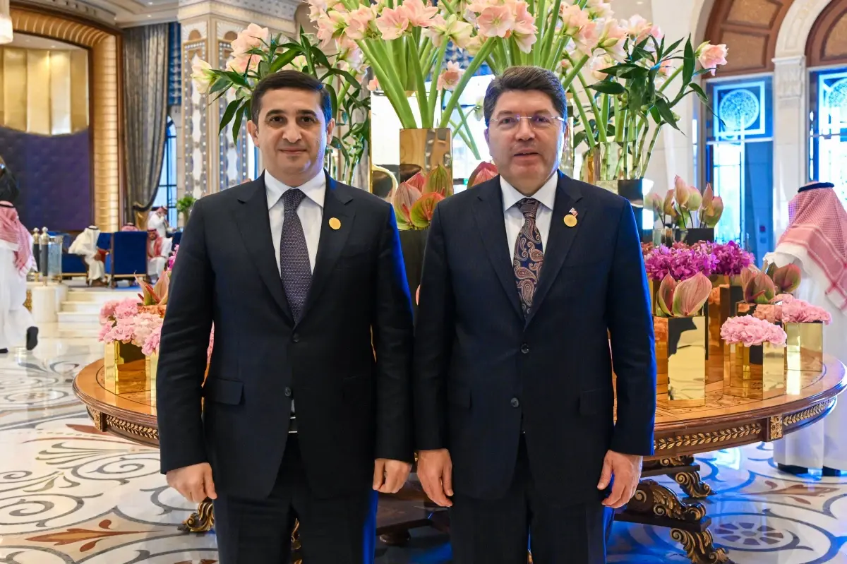 Adalet Bakanı Tunç, Azerbaycan’la Görüştü
