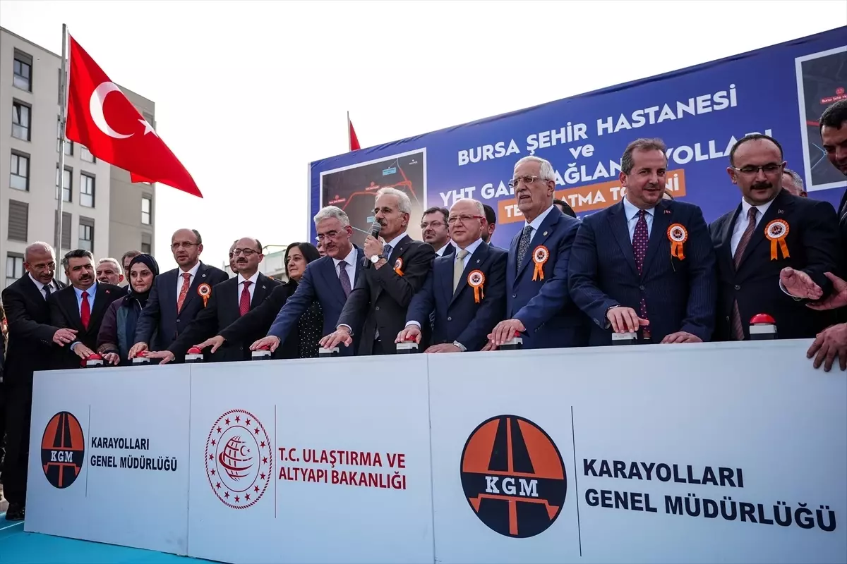 Bakan Uraloğlu, Şehir Hastanesi ve YHT Garı Bağlantı Yolları Temel Atma Töreninde Çarpıcı Açıklamalar Yaptı