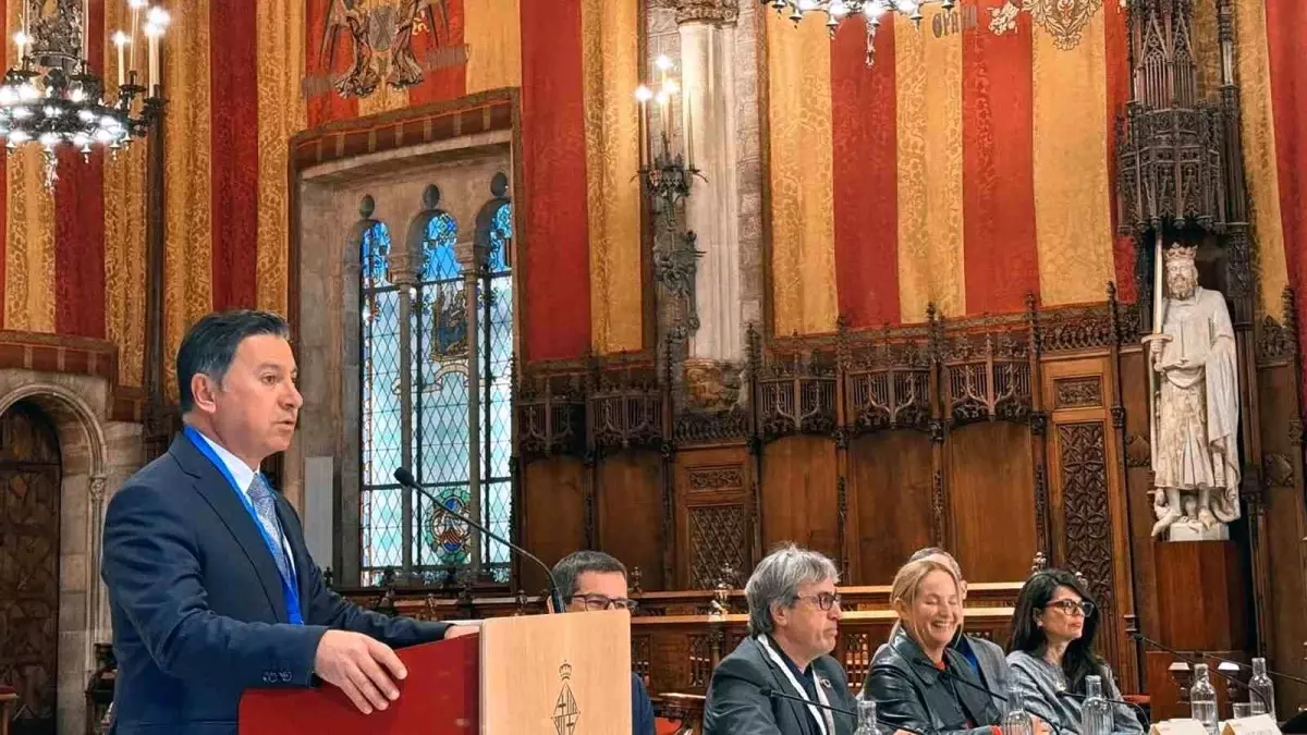 Muğla Büyükşehir Belediye Başkanı Ahmet Aras, Barselona’daki MedCities Genel Kurulu’nda Akdeniz İşbirliğinin Kritik Rolünü Vurguladı