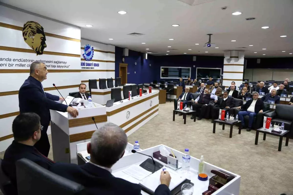 Başkan Büyüksimitci: Çin’e Karşı Ülke Olarak Güçlü Bir Politika Gerekiyor