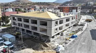 Hacılar’da Kentsel Dönüşüm ile Ticaret Alanları Gelişiyor