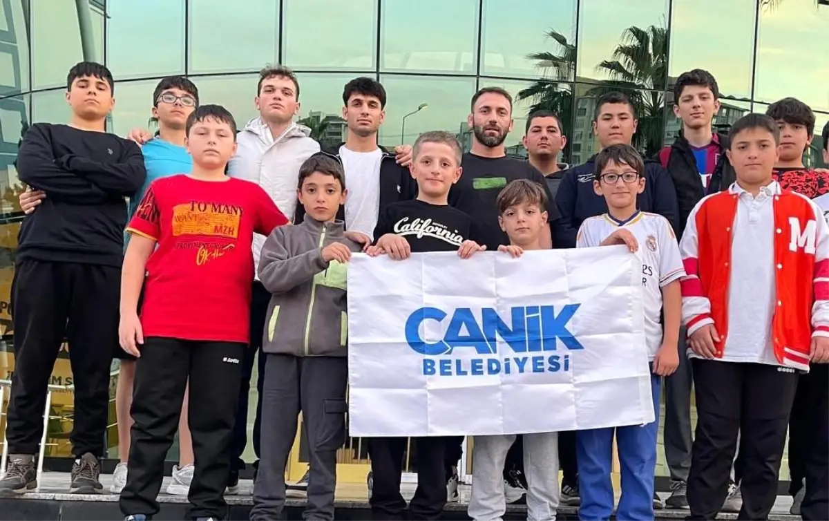Canik Belediyespor, İl Güreş Şampiyonası’nda 8 Madalya ile Tarihi Zafer Kazandı