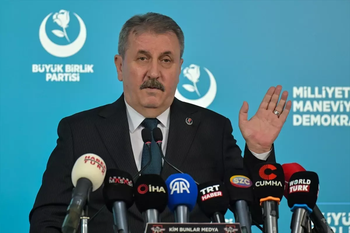 BBP Genel Başkanı Destici, Yüksek Enflasyon ve Hayat Pahalılığına Karşı Milli Ekonomi Modeli Önerdi