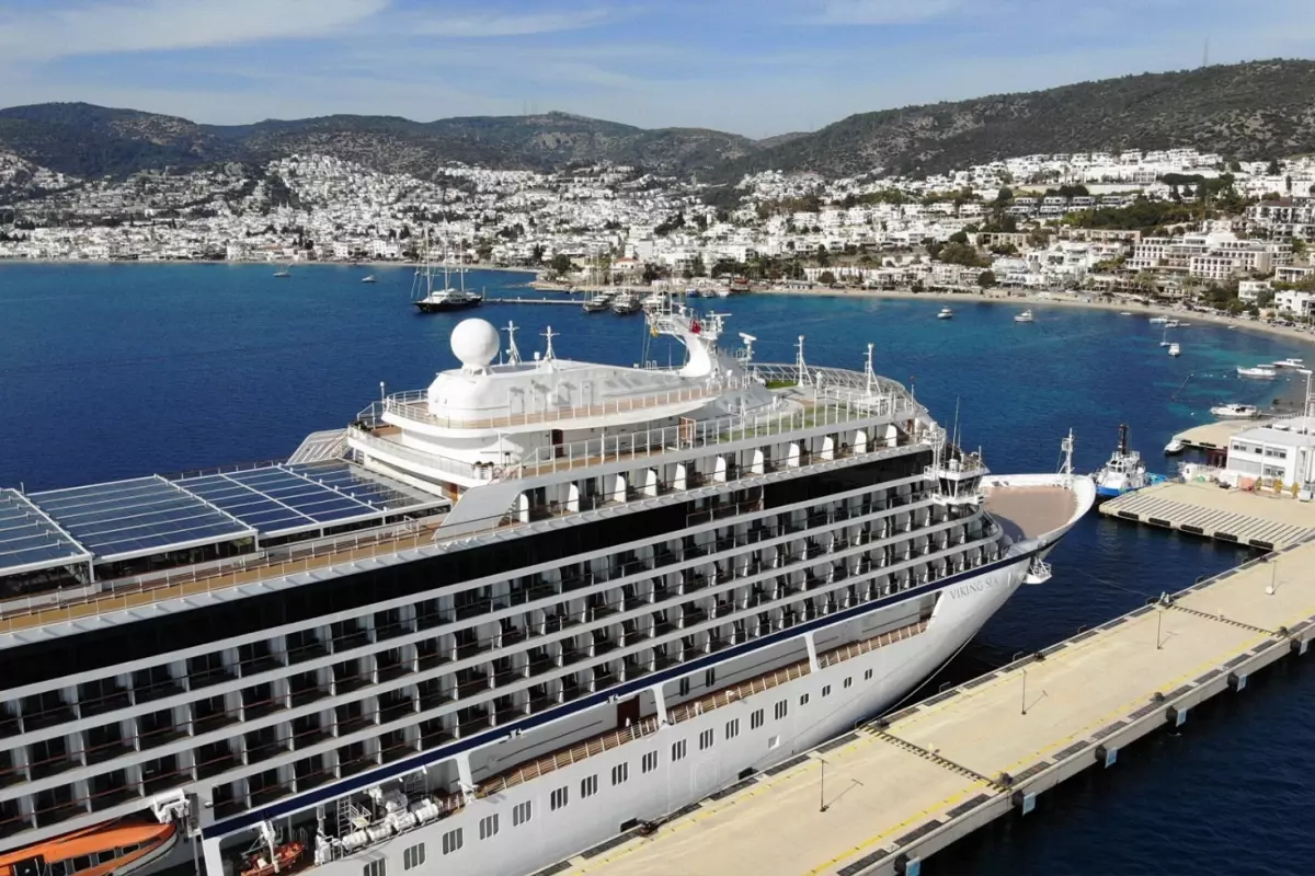 Bodrum’da Rekor Kırıldı: 116 Kruvaziyer Gemisi 138 Bin Kişiyi Limana Getirdi